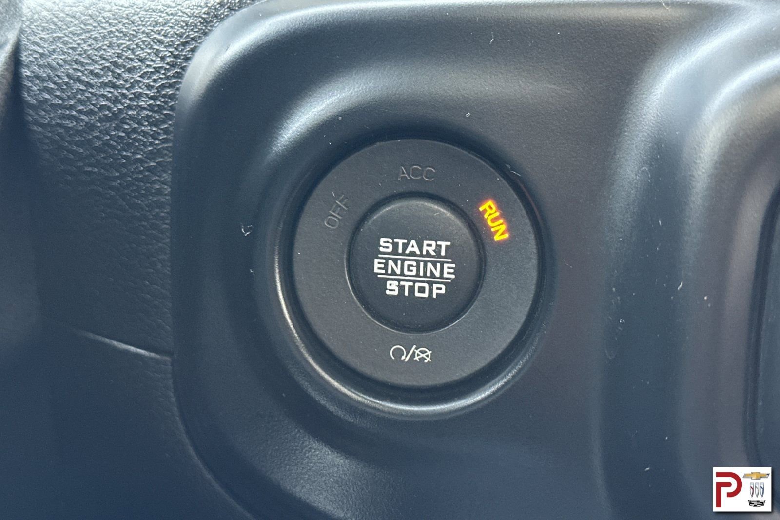 Used 2019 Jeep Wrangler Sport S image 27