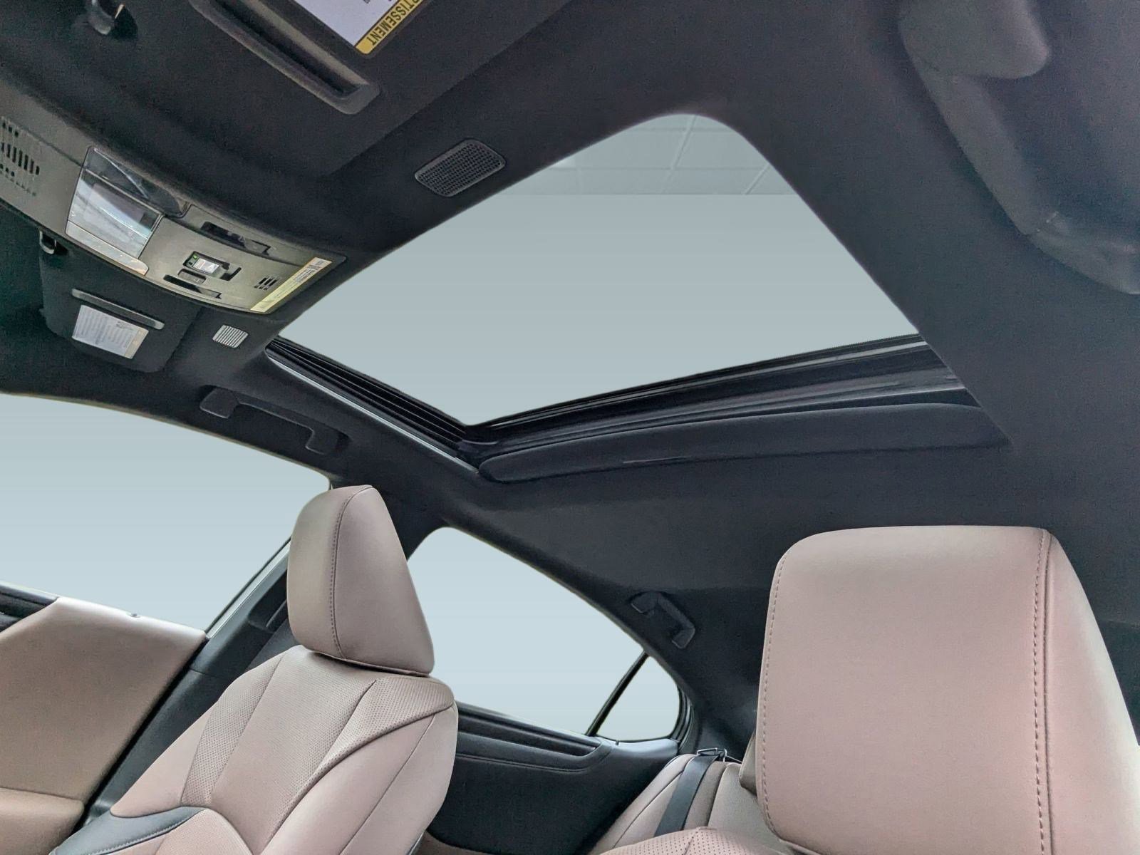 New 2025 Lexus ES 350 w/ Premium Package image 13