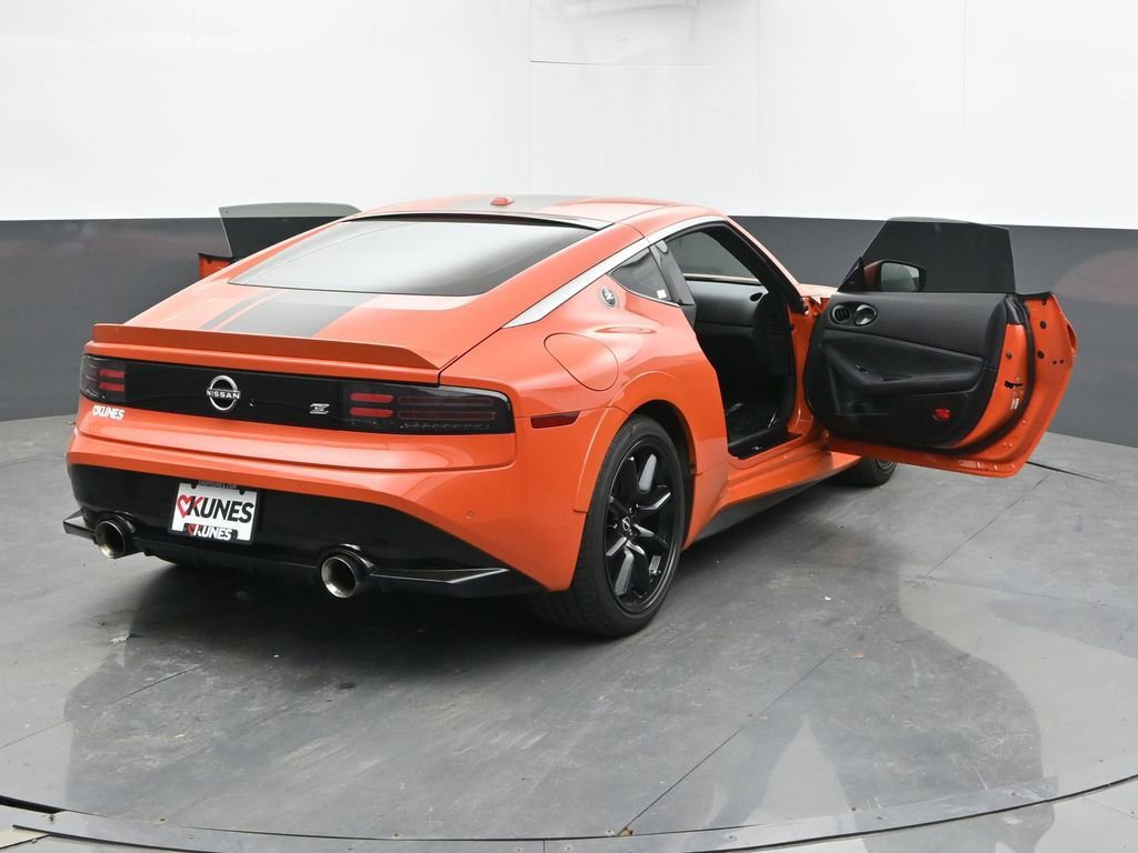 Used 2024 Nissan Z Performance w/ Heritage Edition RWD image 62
