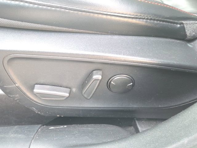 Certified 2024 Ford Escape ST-Line w/ Cold Weather Package image 29