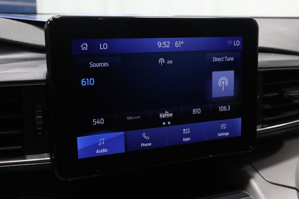 Certified 2023 Ford Explorer XLT w/ Equipment Group 202A AWD/4WD image 2