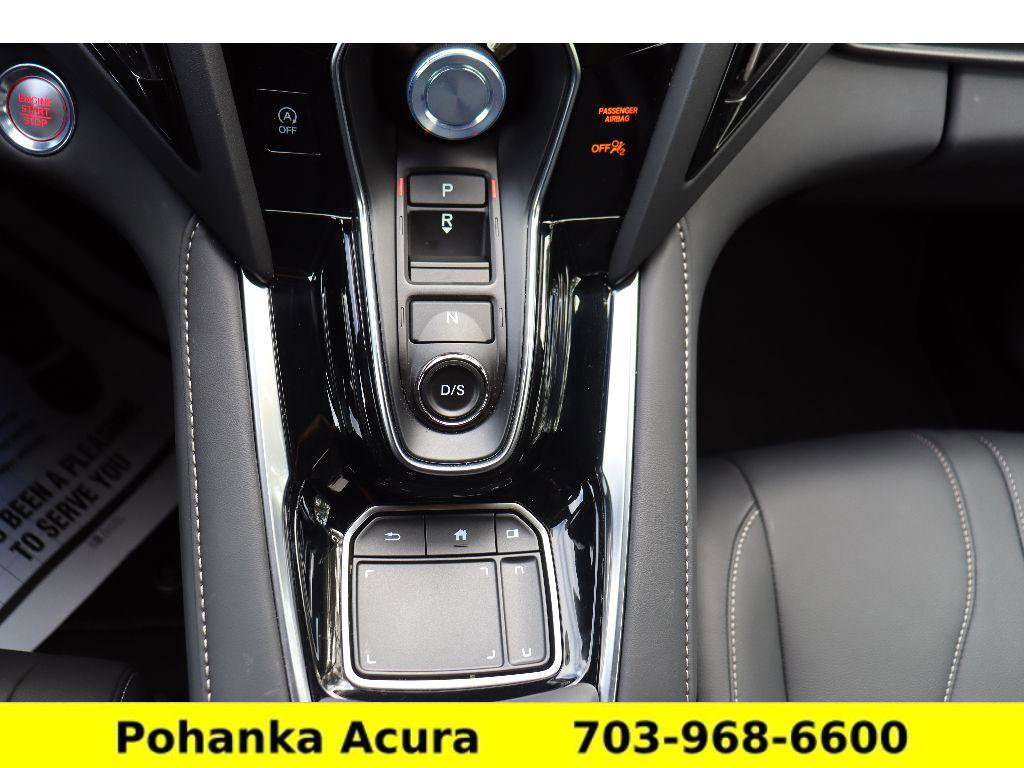 Certified 2025 Acura RDX SH-AWD image 17