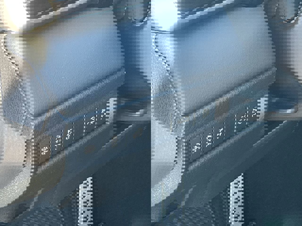 New 2026 Toyota Camry XSE FWD image 11