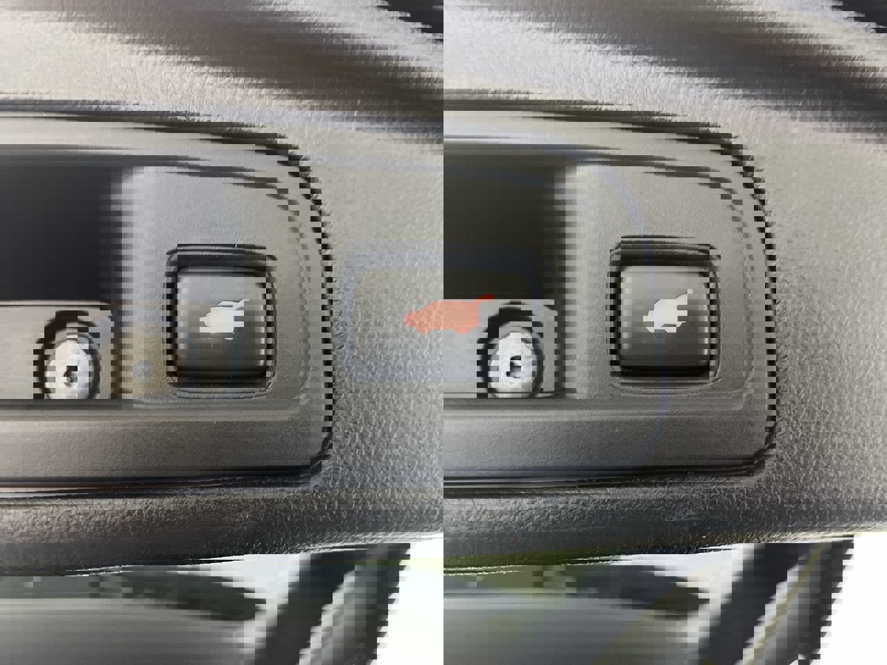 Used 2018 Honda Pilot Elite image 33