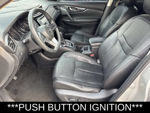 Used 2017 Nissan Rogue SL w/ SL Premium Package AWD/4WD image 10