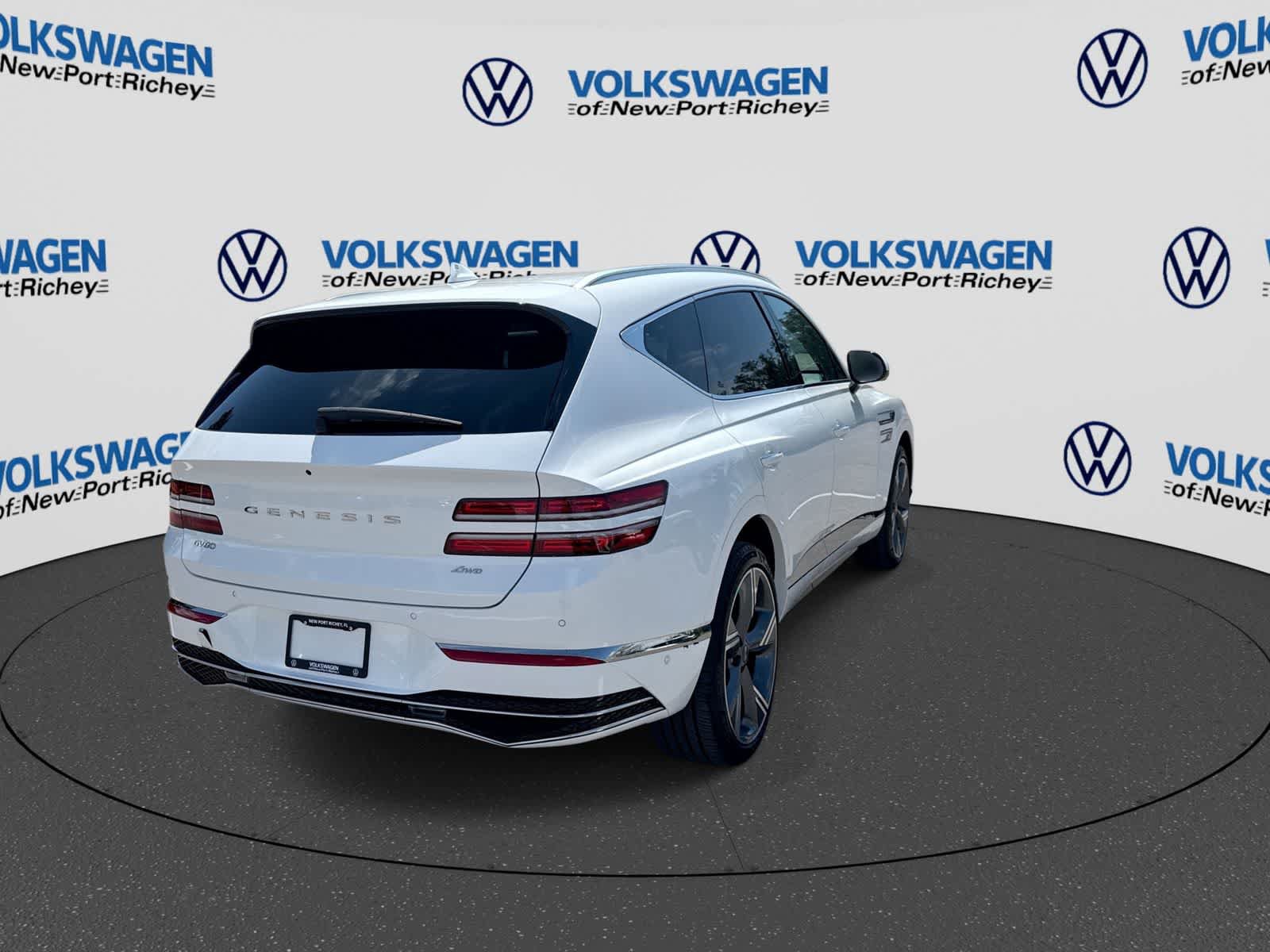 Used 2025 Genesis GV80 2.5T Prestige AWD/4WD image 14