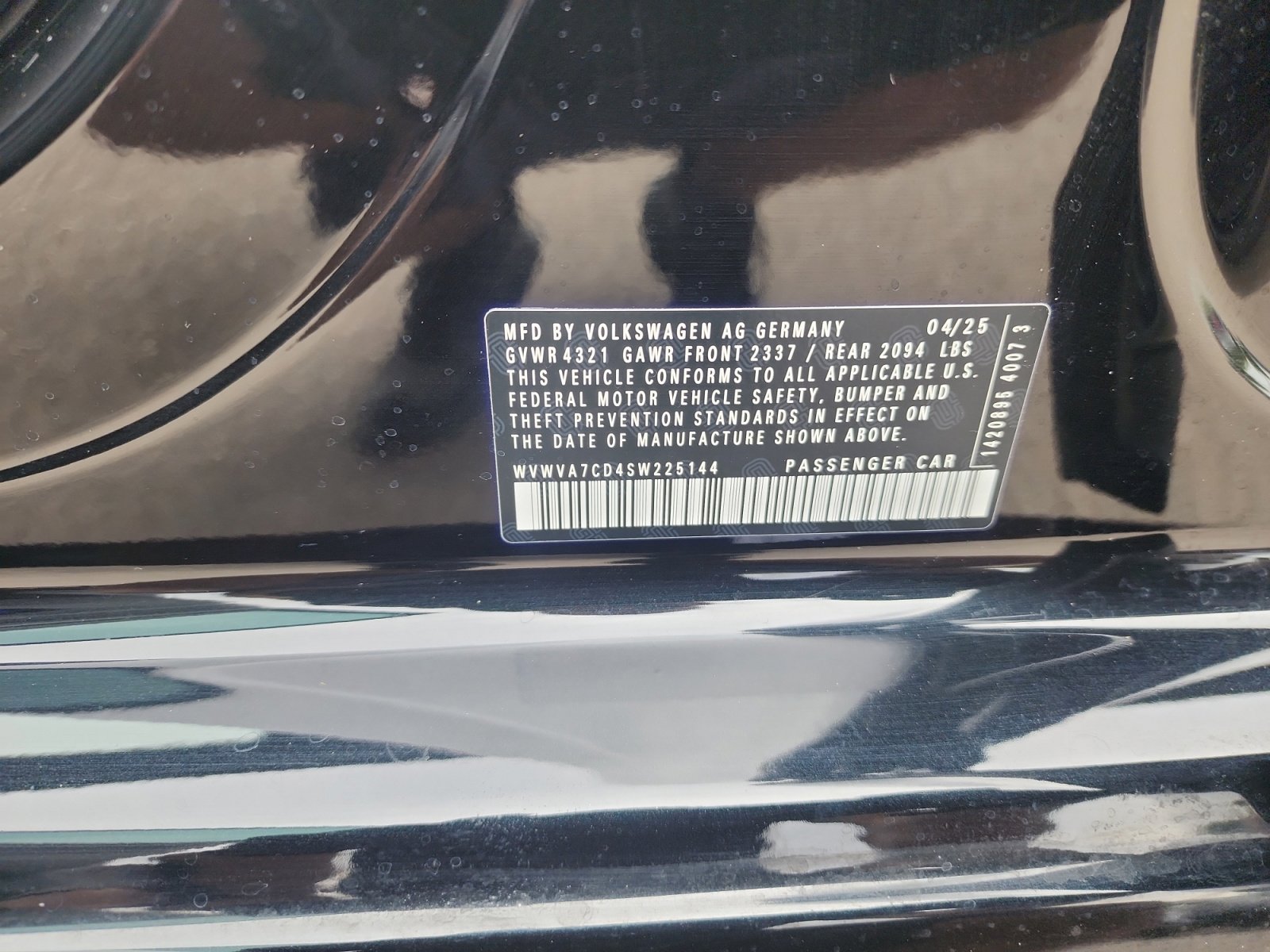 Certified 2025 Volkswagen GTI Autobahn FWD image 25