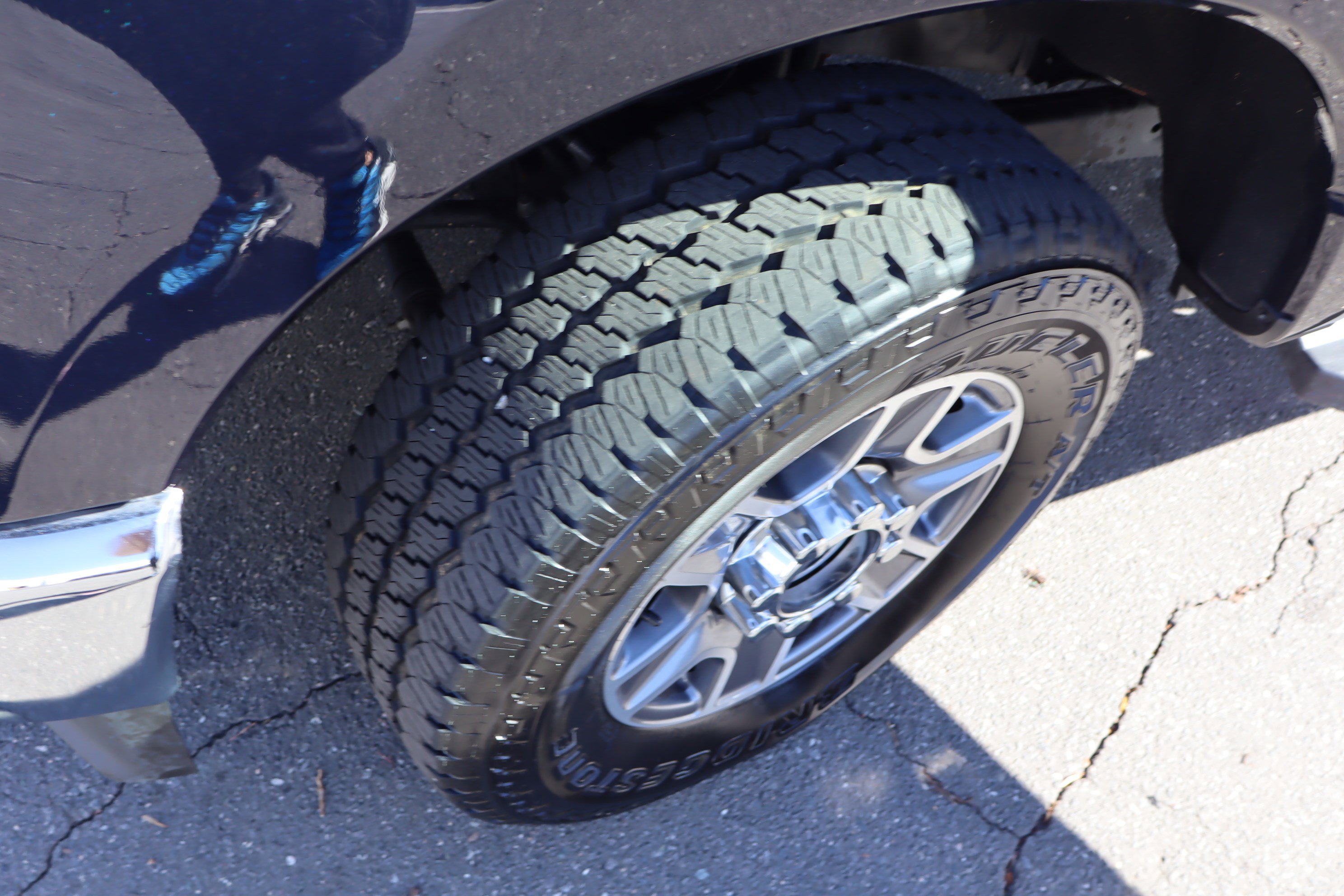 Used 2025 Ford F250 Lariat image 40