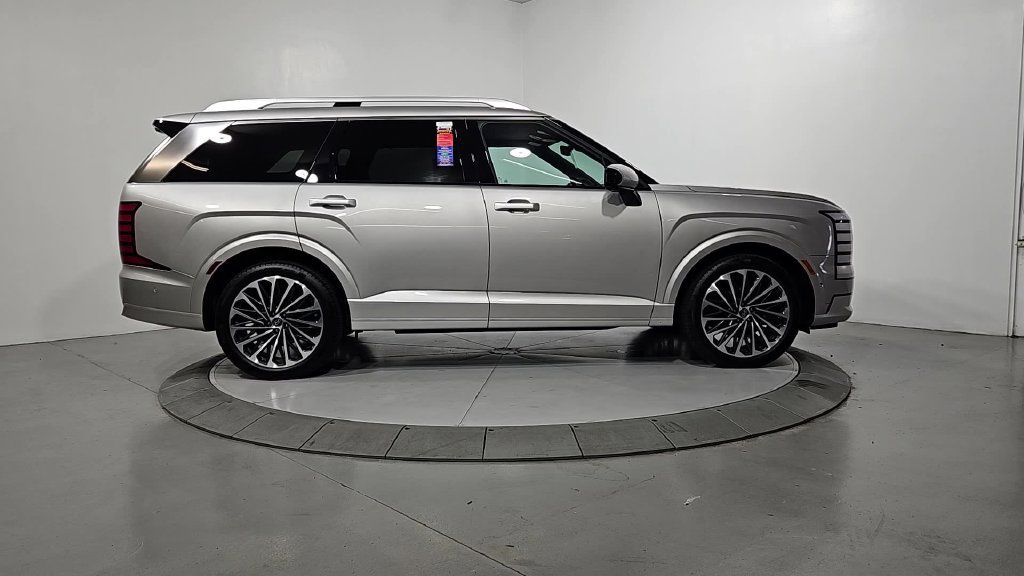 Certified 2026 Hyundai Palisade Calligraphy AWD/4WD image 7