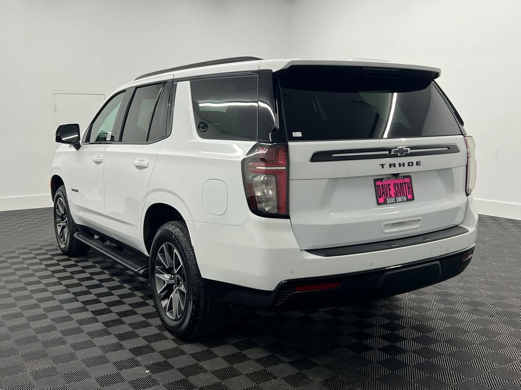 Used 2024 Chevrolet Tahoe Z71 w/ Luxury Package AWD/4WD image 3