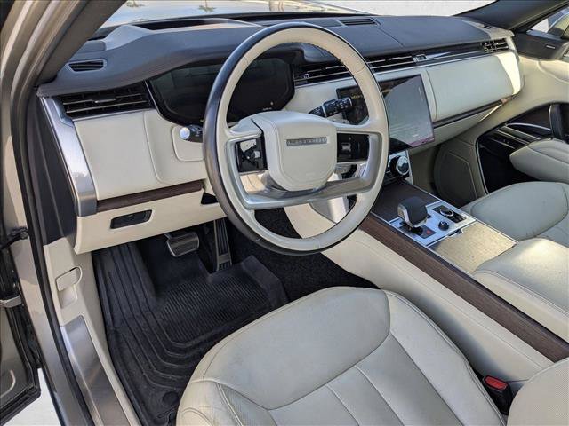 Used 2023 Land Rover Range Rover SE AWD/4WD image 9