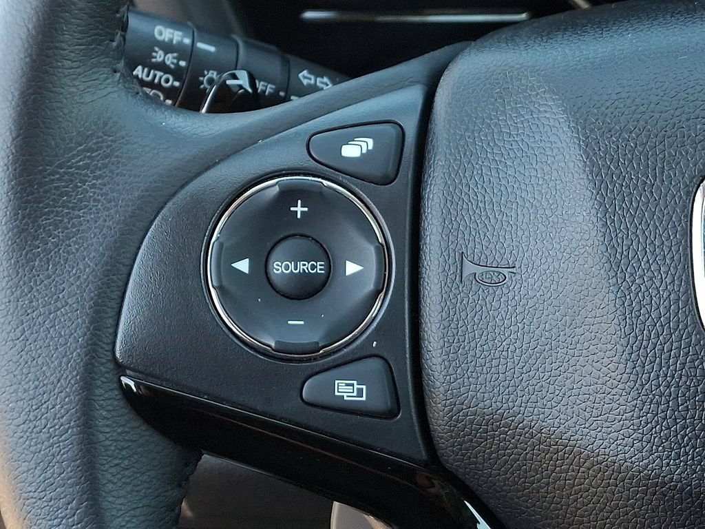 Used 2021 Honda HR-V EX-L image 21