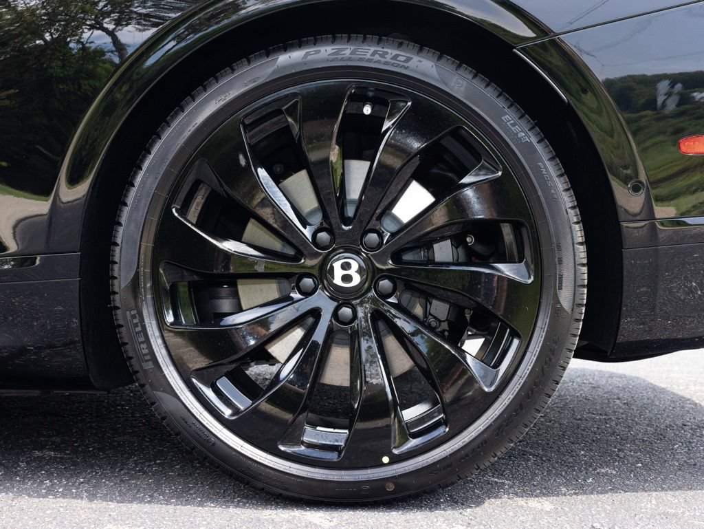 Used 2025 Bentley Continental GTC AWD/4WD image 61