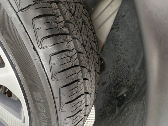 Certified 2022 Buick Encore Preferred w/ Safety Package image 18