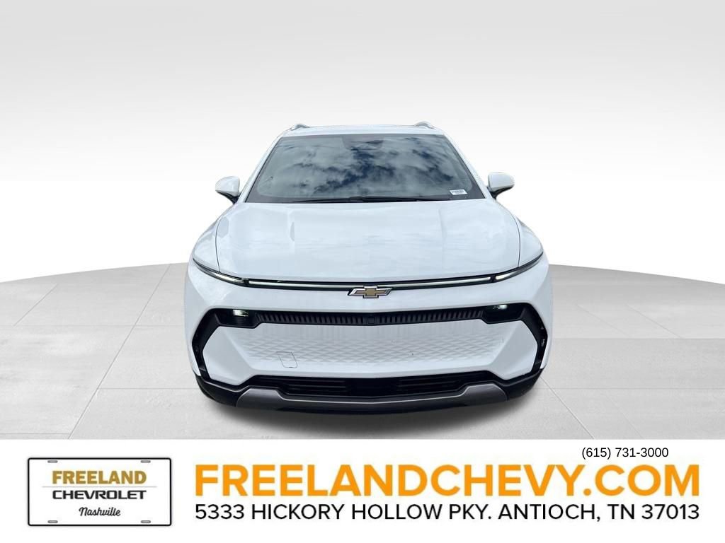 New 2025 Chevrolet Equinox EV LT w/ Convenience Package II image 2