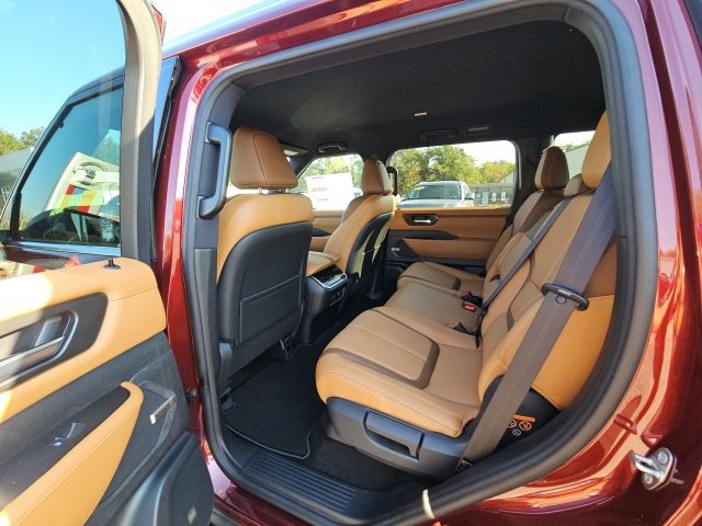 New 2026 Nissan Armada SL w/ Convenience Package image 28