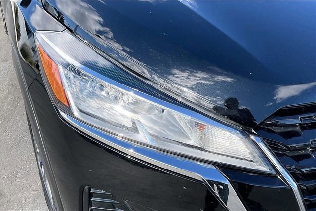 Used 2024 Nissan Kicks SV image 27