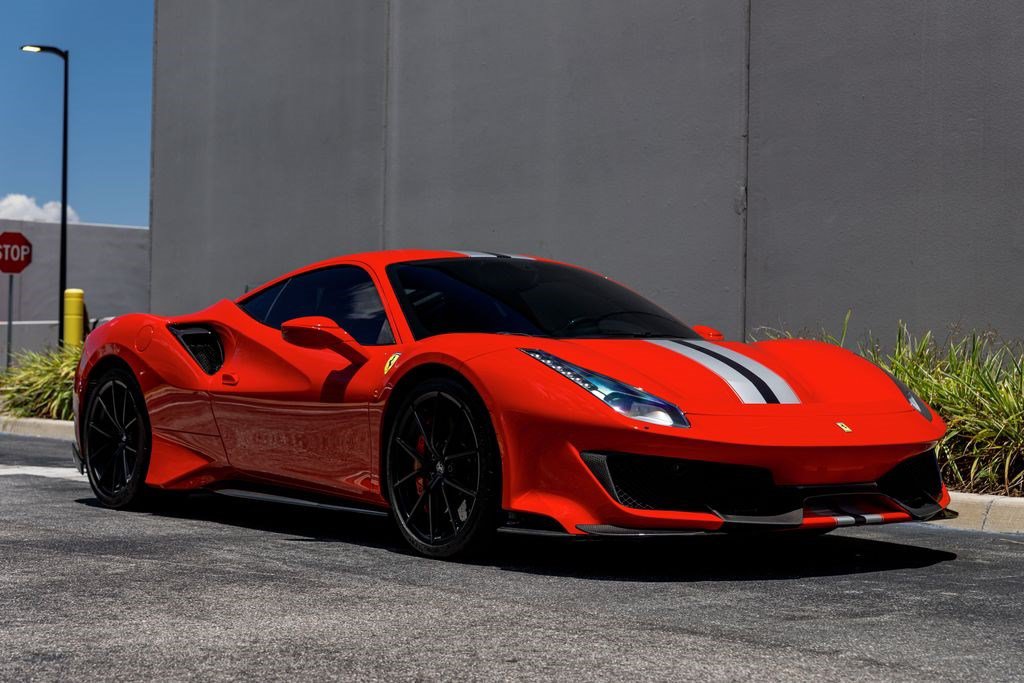 Used 2019 Ferrari 488 Pista Coupe RWD image 37