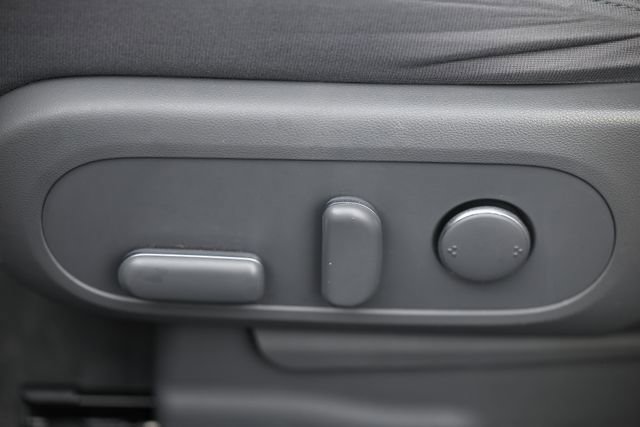 Used 2022 Hyundai Ioniq 5 SE image 21