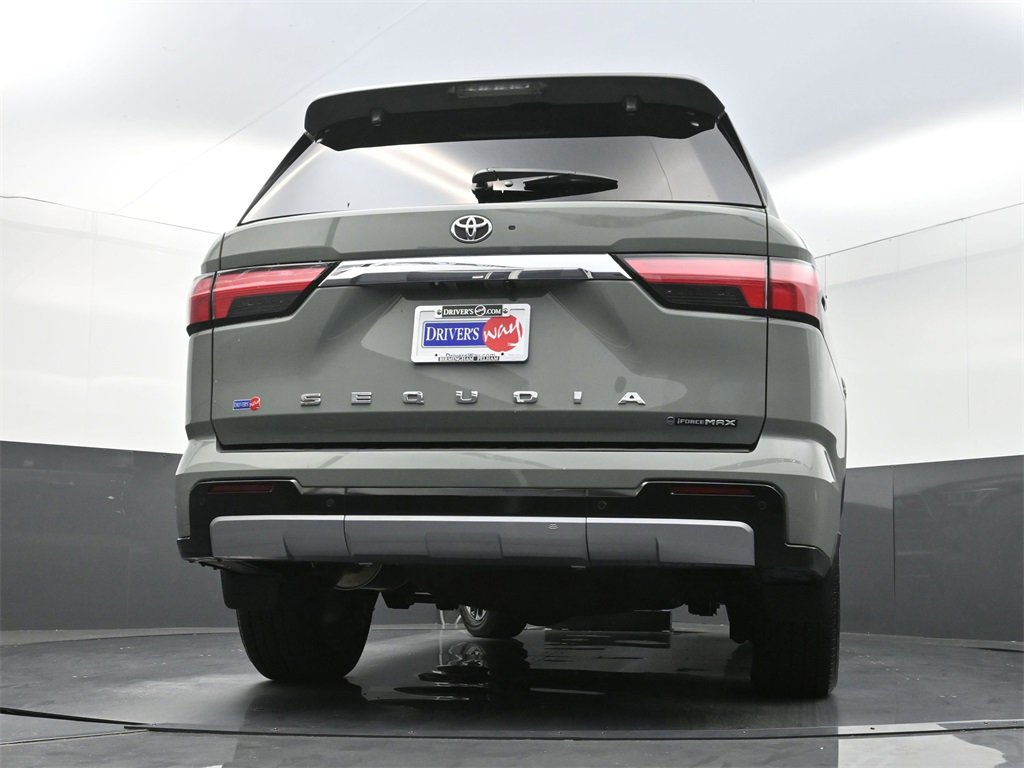 Used 2025 Toyota Sequoia Limited image 35