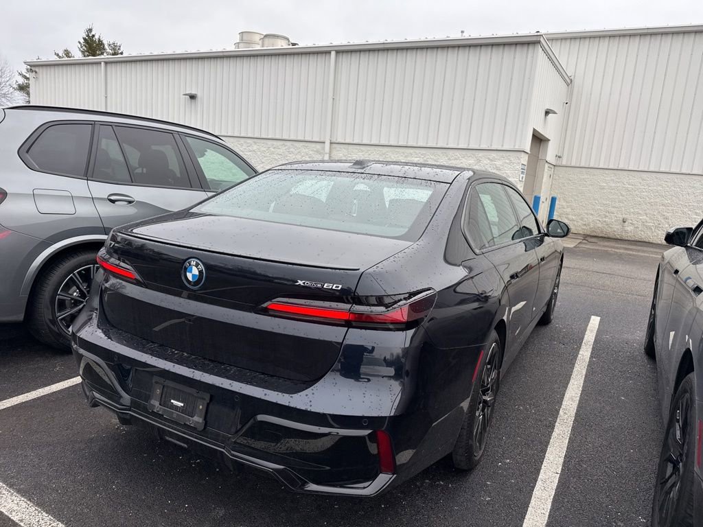 Used 2023 BMW i7 xDrive60 image 6