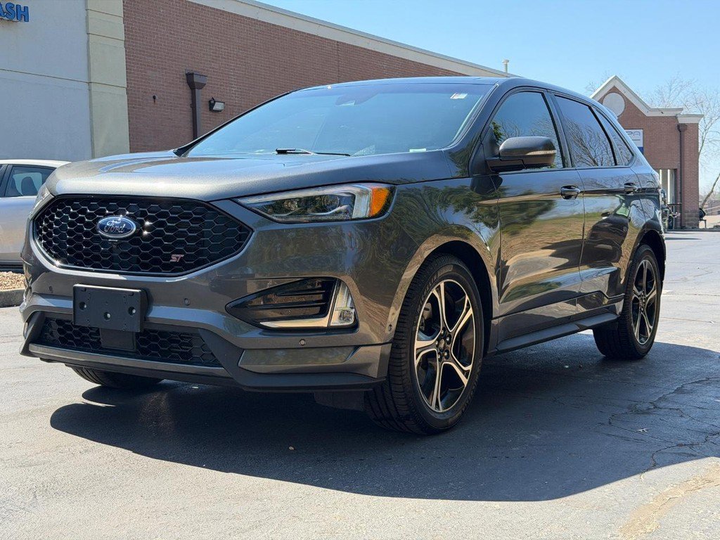Used 2020 Ford Edge ST w/ Equipment Group 401A image 8