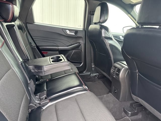 Used 2025 Ford Escape ST-Line FWD image 18