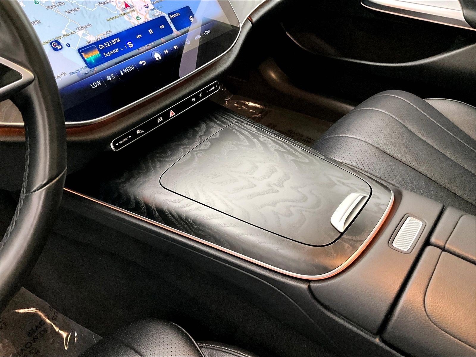 Certified 2025 Mercedes-Benz E 350 4MATIC Sedan image 15