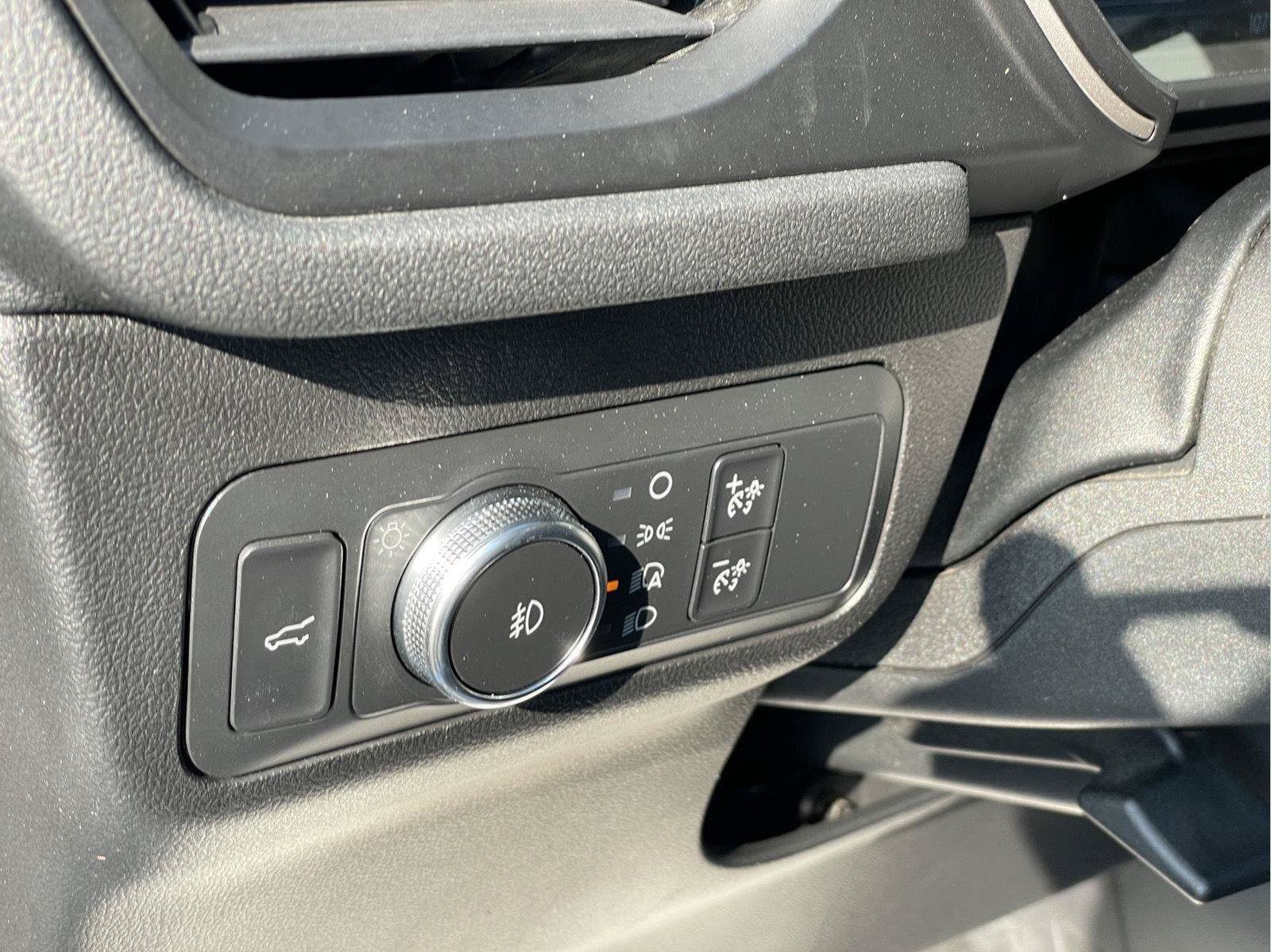 Used 2020 Ford Escape Titanium AWD/4WD image 26