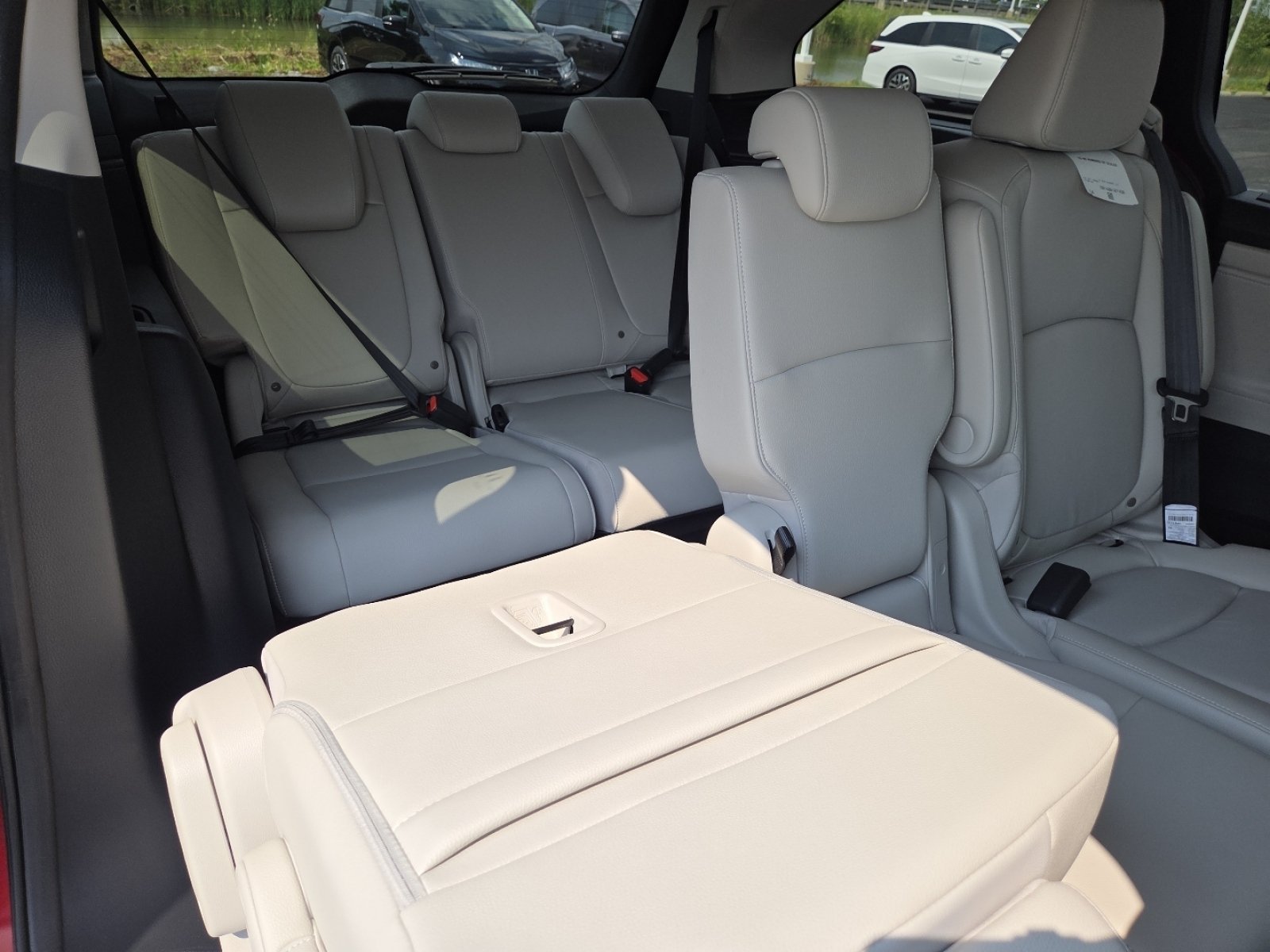 New 2026 Honda Odyssey EX-L image 24