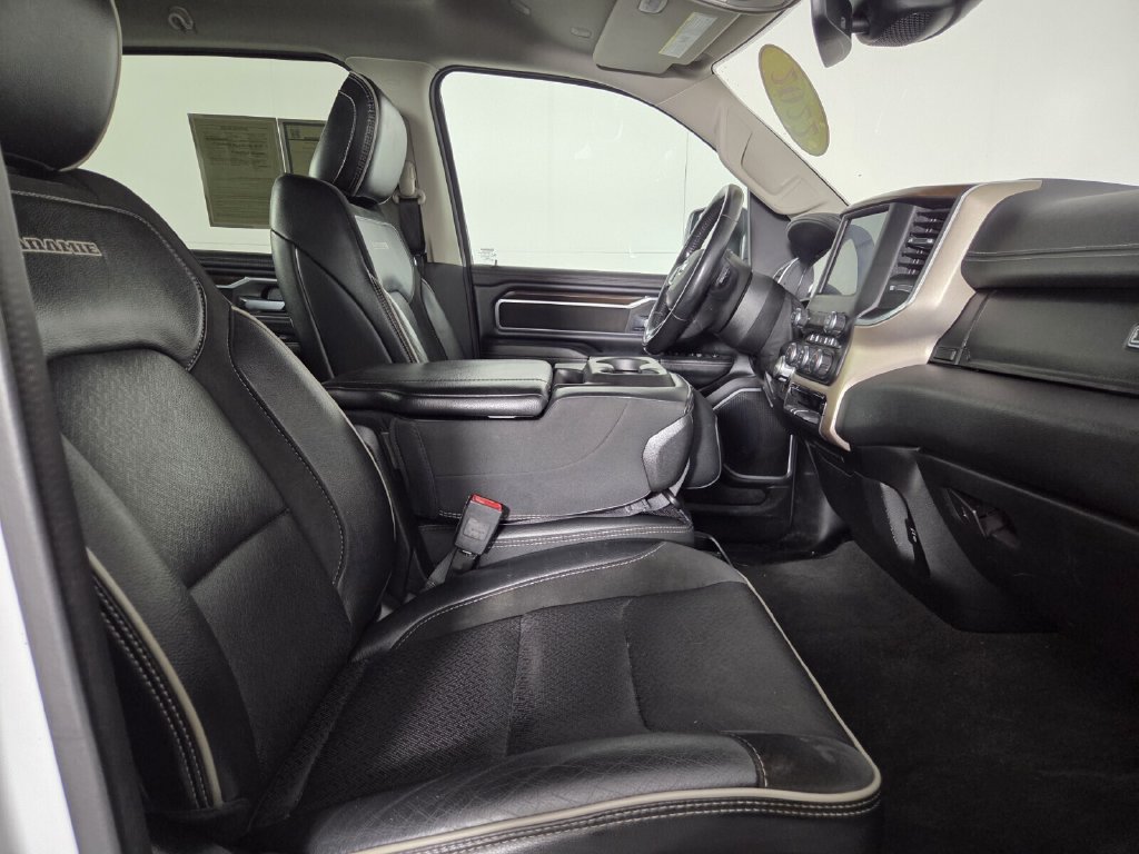 Used 2022 RAM 1500 Laramie AWD/4WD image 32
