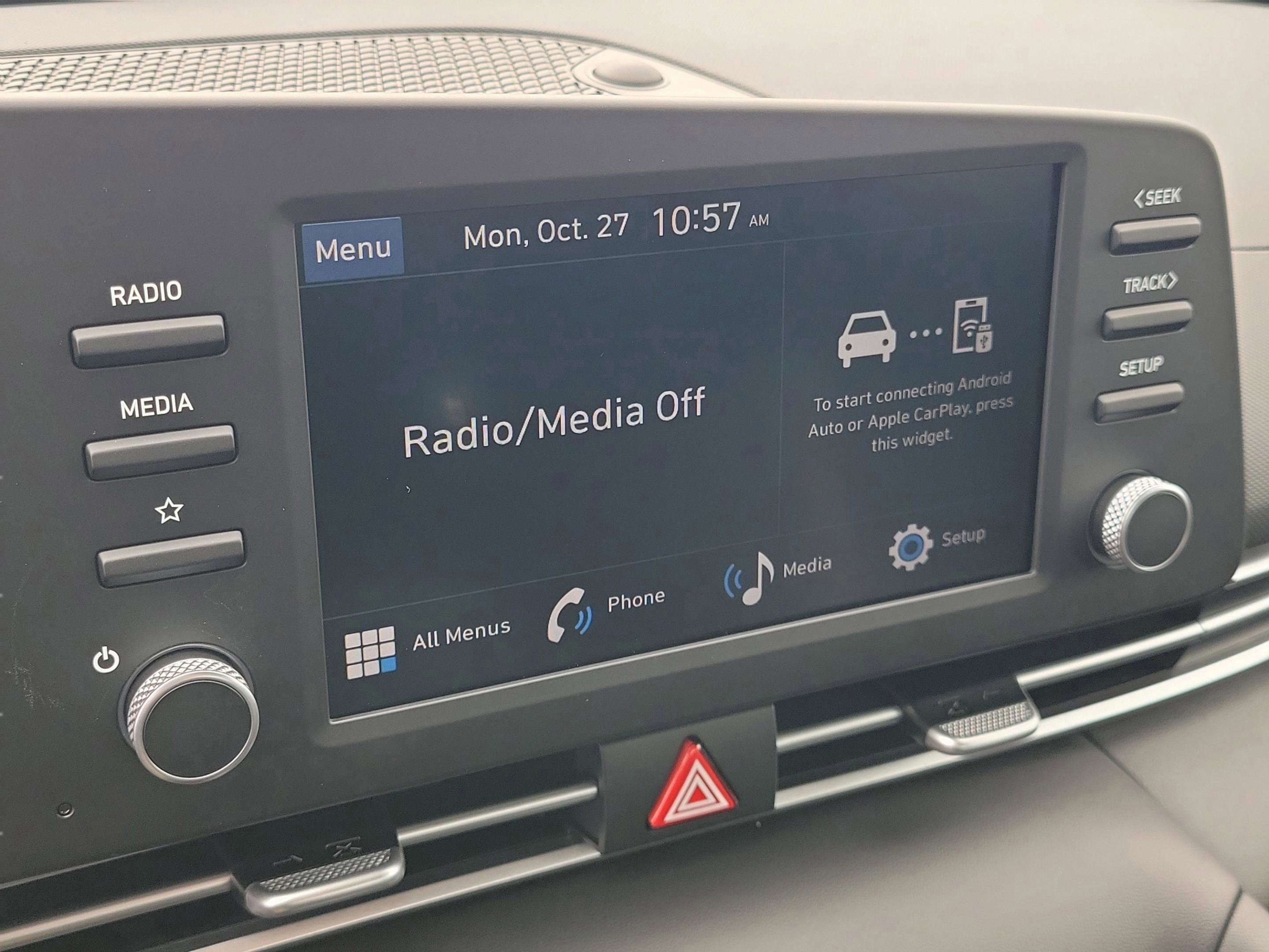 New 2026 Hyundai Elantra SE image 14