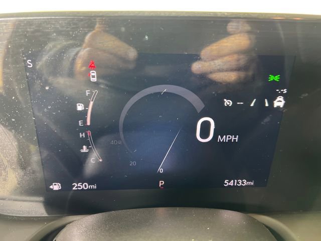 Used 2024 Buick Encore GX Sport Touring image 17