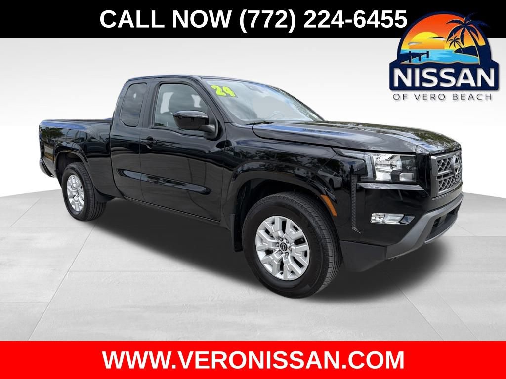 Used 2024 Nissan Frontier SV w/ SV Convenience Package