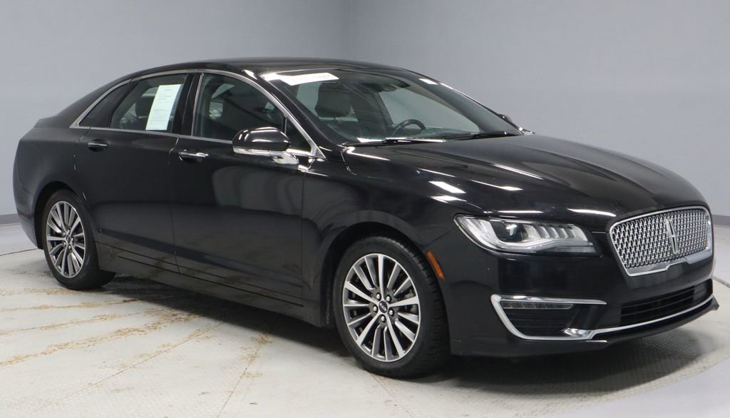Used 2019 Lincoln MKZ Premiere FWD image 1