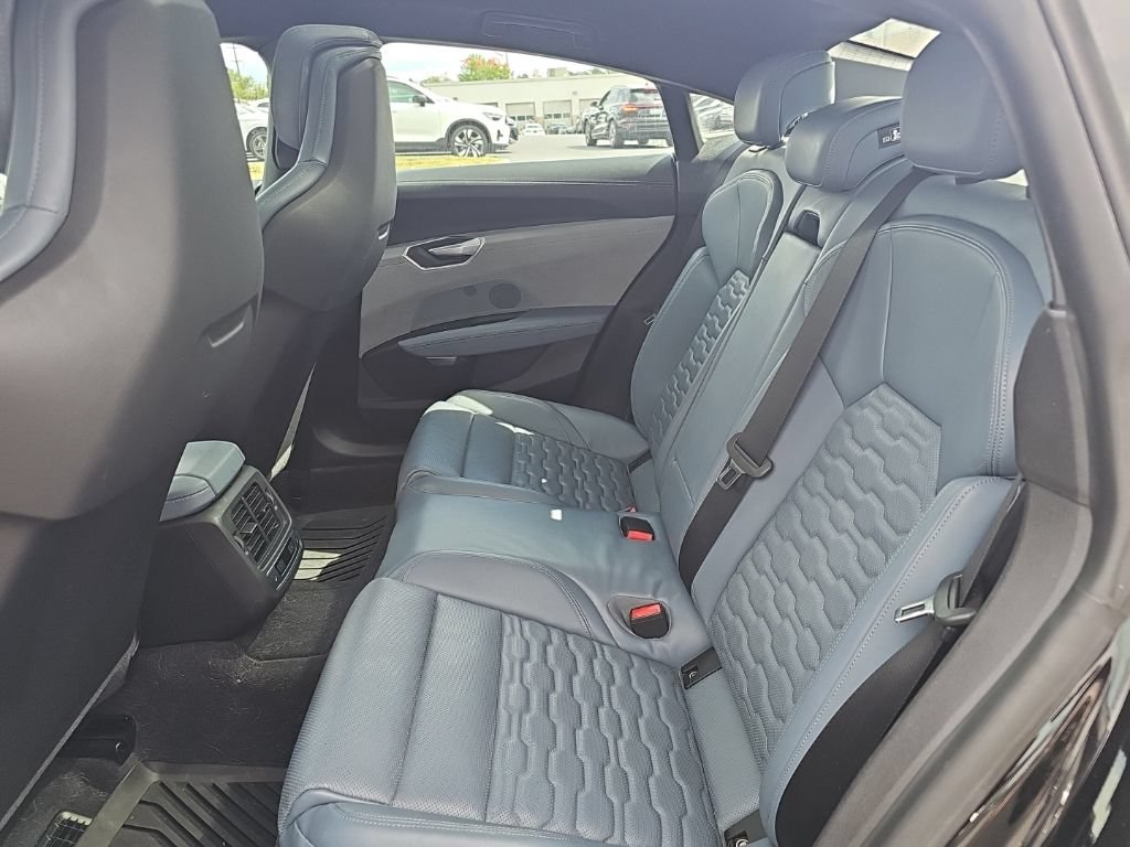 Used 2024 Audi e-tron GT Premium Plus w/ Performance Package AWD/4WD image 12