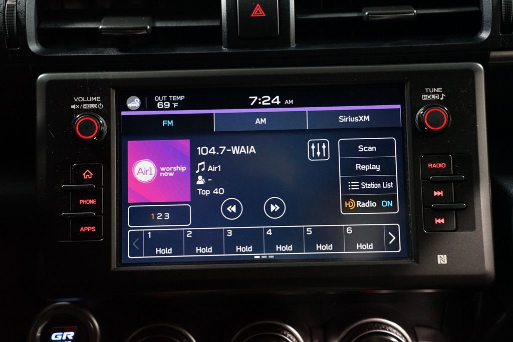 Certified 2024 Toyota GR86 image 17