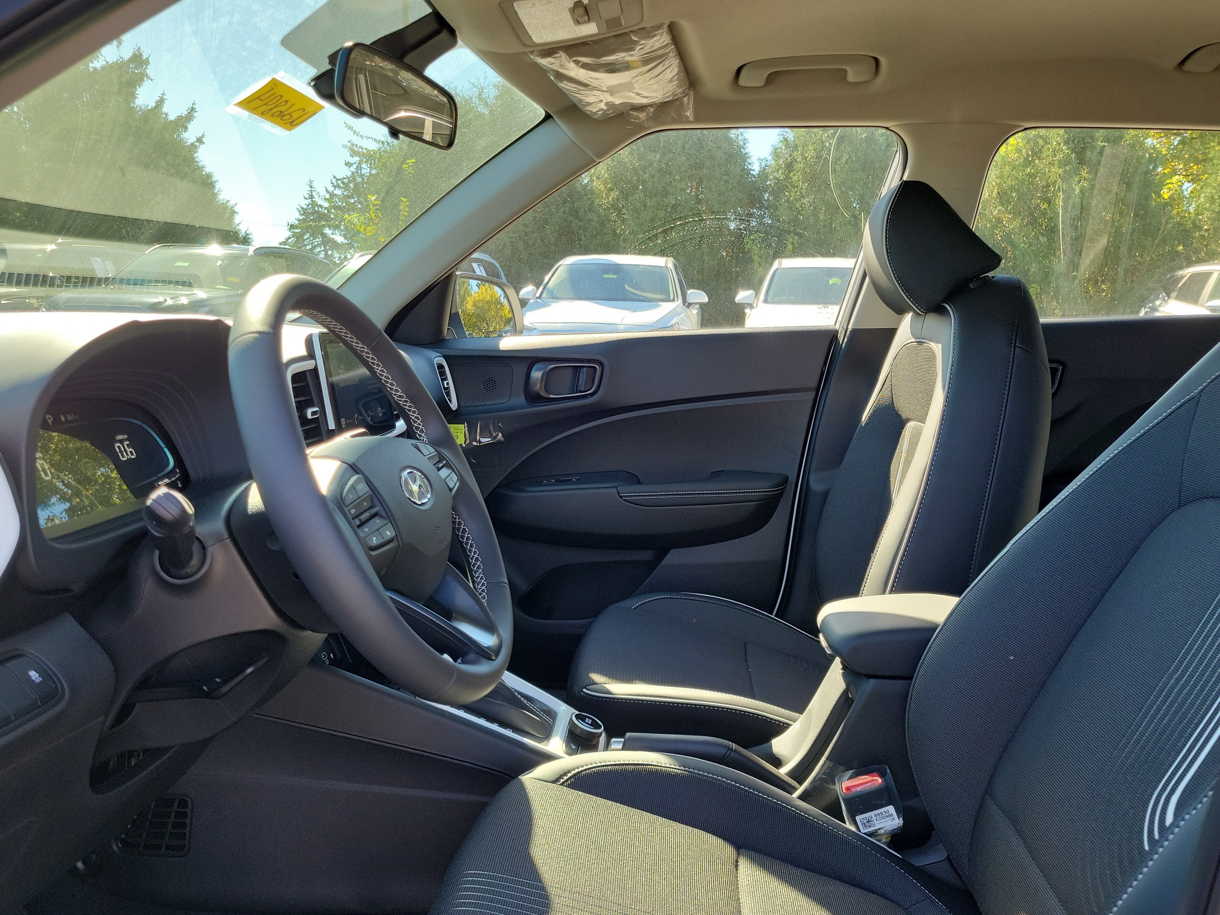 New 2026 Hyundai Venue SEL FWD image 15