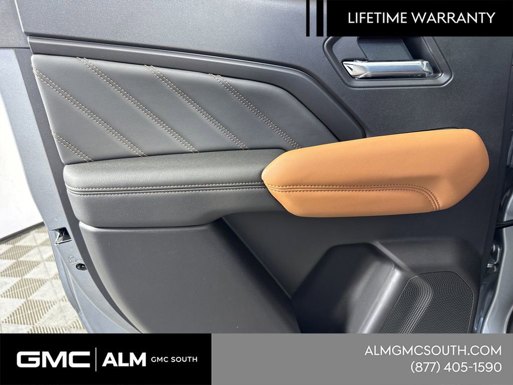 New 2026 GMC Canyon AT4 image 23