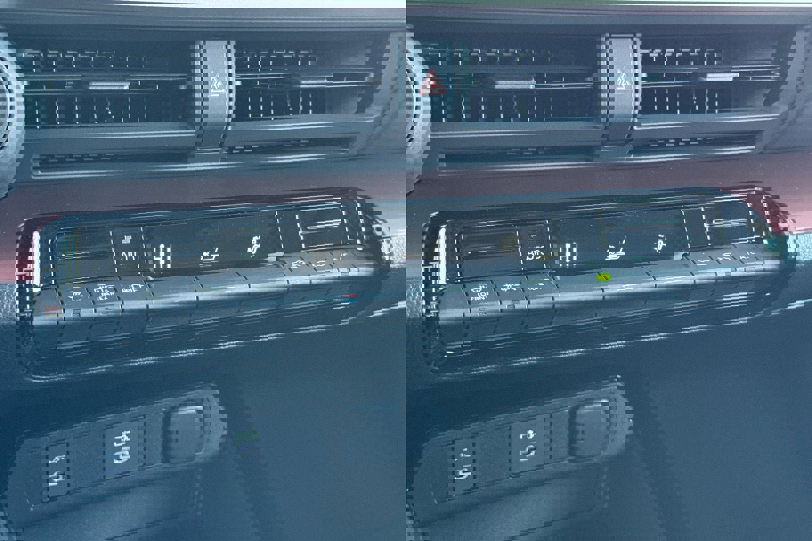 New 2026 Toyota Prius Plug-In Hybrid image 22