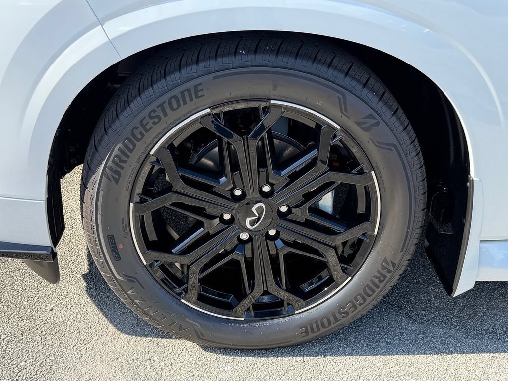 New 2027 INFINITI QX80 Sensory w/ Sport Exterior Package AWD/4WD image 11