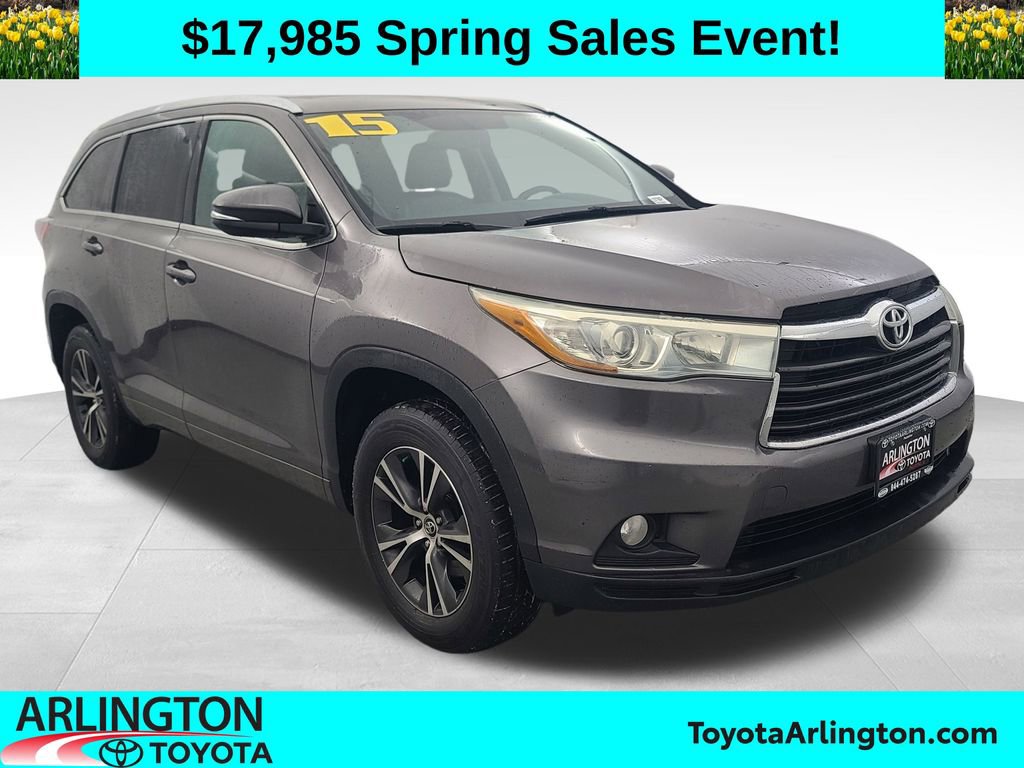 Used 2015 Toyota Highlander XLE image 1