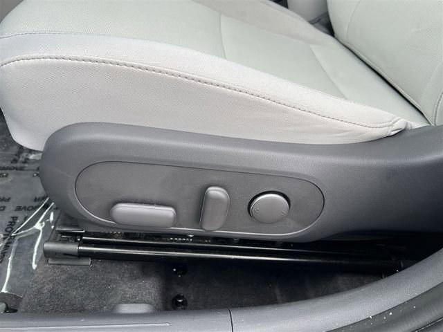 Used 2024 Hyundai Kona SEL image 17