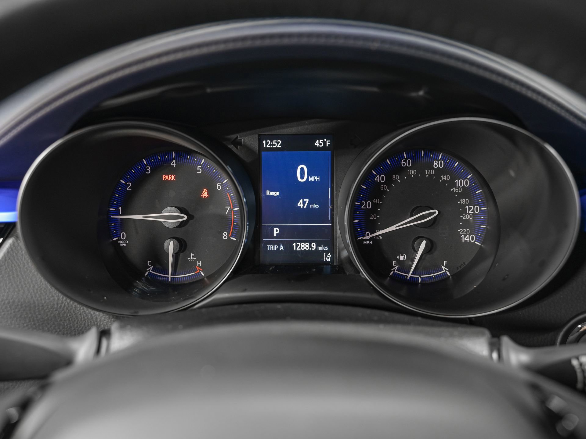 Used 2022 Toyota C-HR XLE image 18