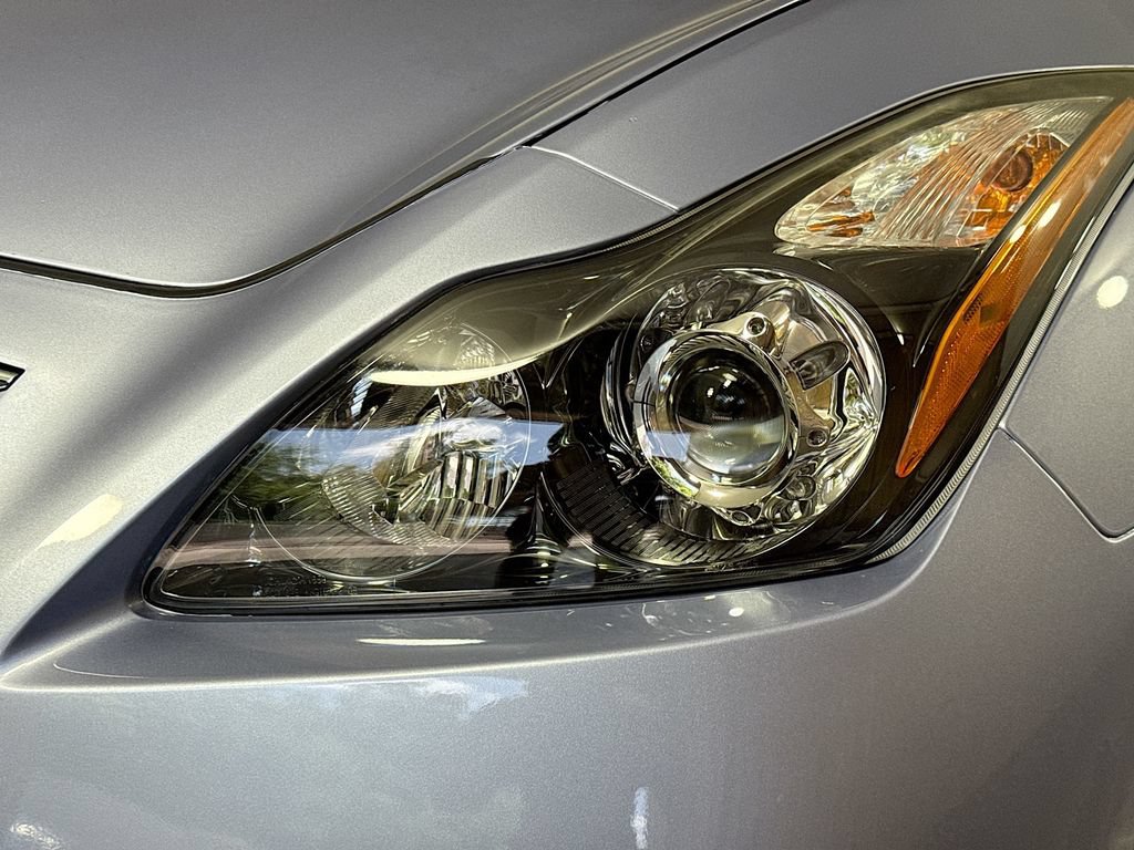 Used 2013 INFINITI G37 Sport RWD image 37