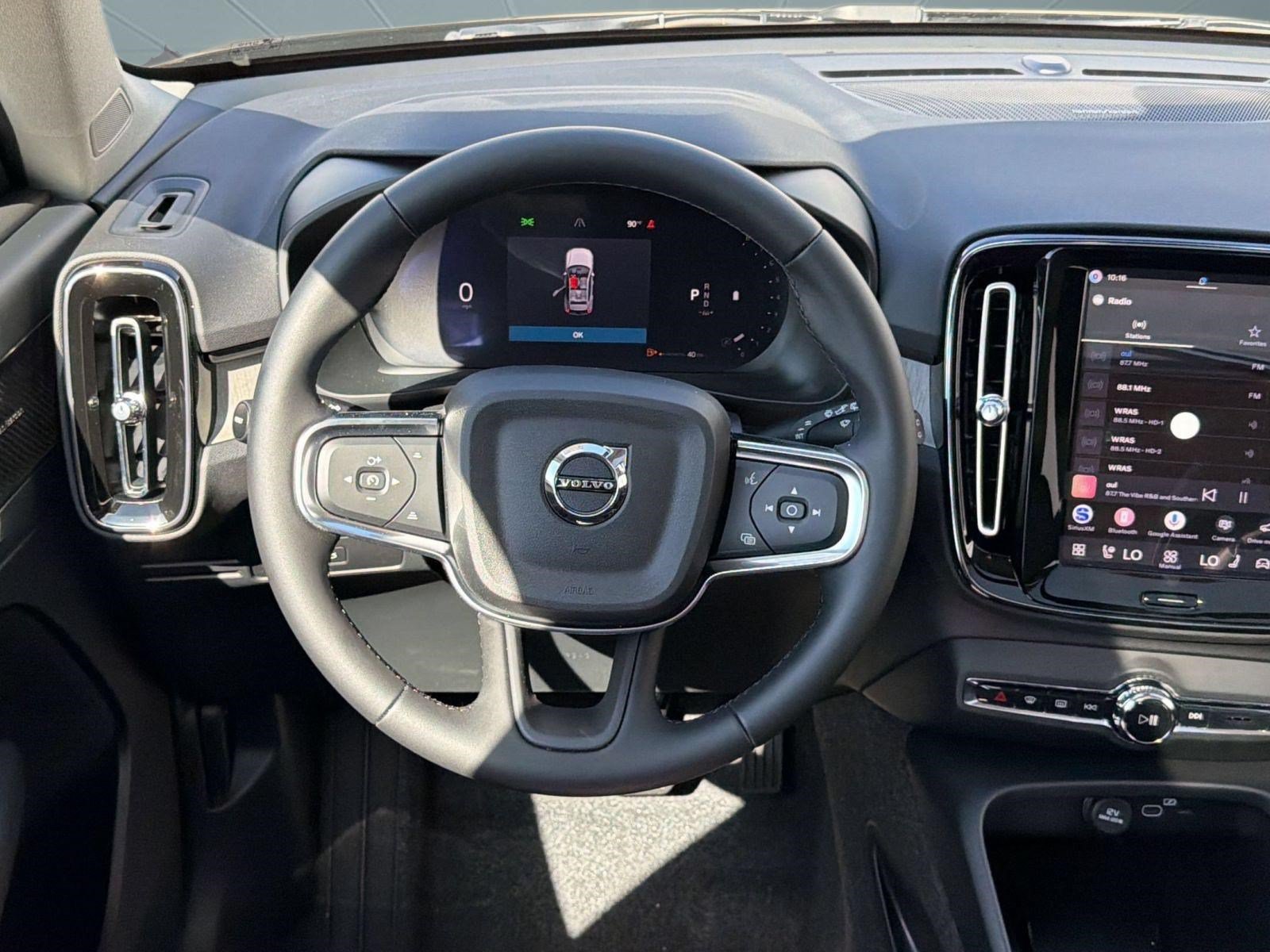 New 2026 Volvo XC40 B5 Ultra w/ Climate Package AWD/4WD image 11