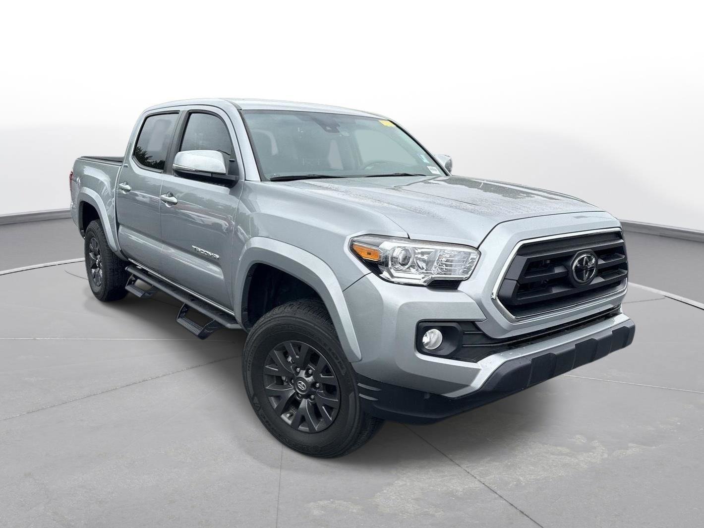 Certified 2023 Toyota Tacoma SR5 w/ Technology Package AWD/4WD image 4