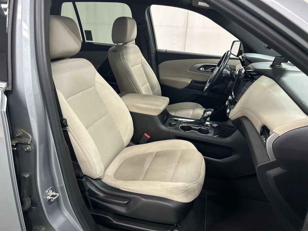 Certified 2023 Chevrolet Traverse LT AWD/4WD image 23