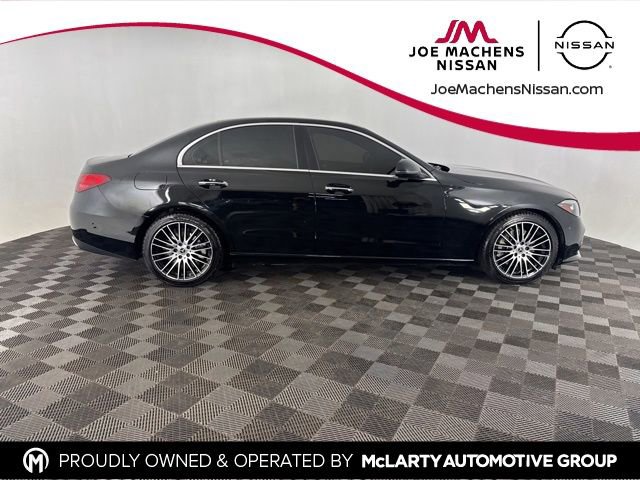 Used 2023 Mercedes-Benz C 300 4MATIC Sedan image 4
