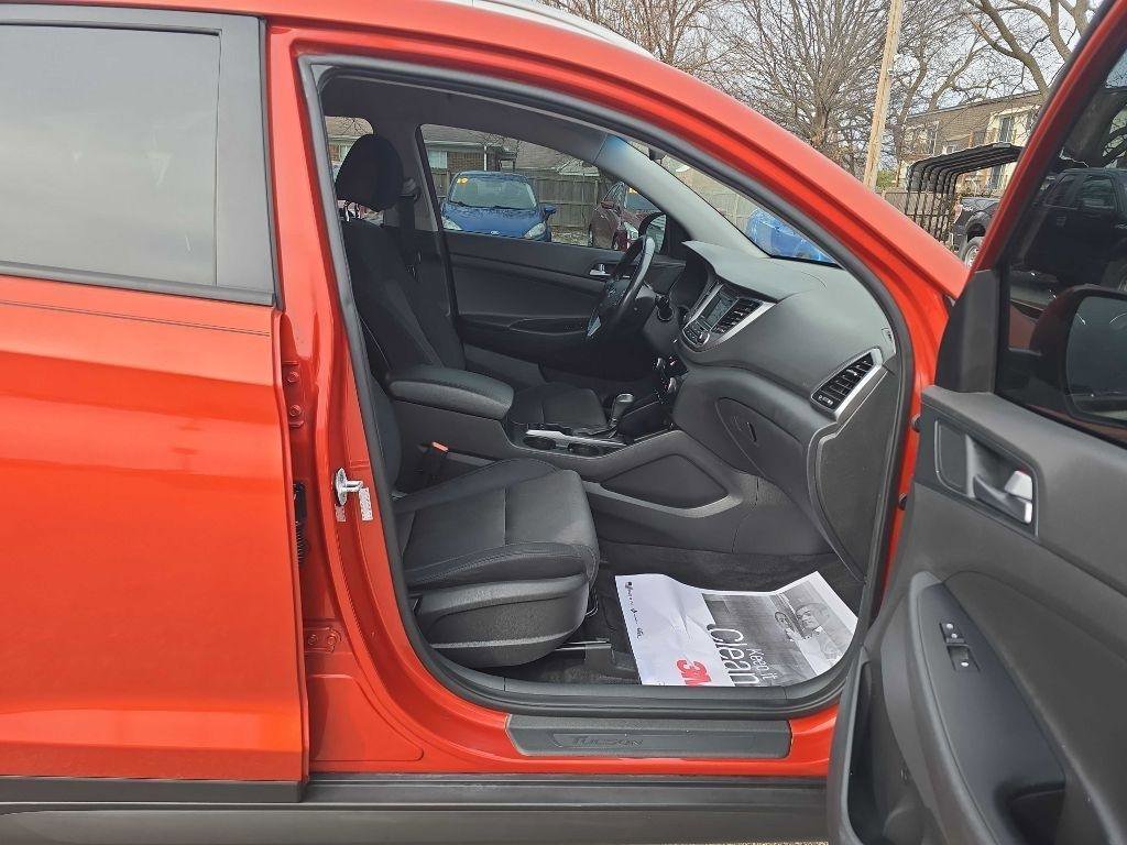 Used 2016 Hyundai Tucson Sport image 19